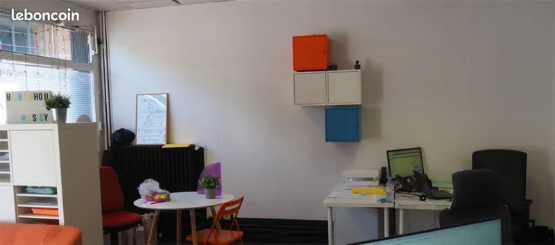 Local commercial à louer à Issy-les-Moulineaux – 61 m² – Quartier La Ferme