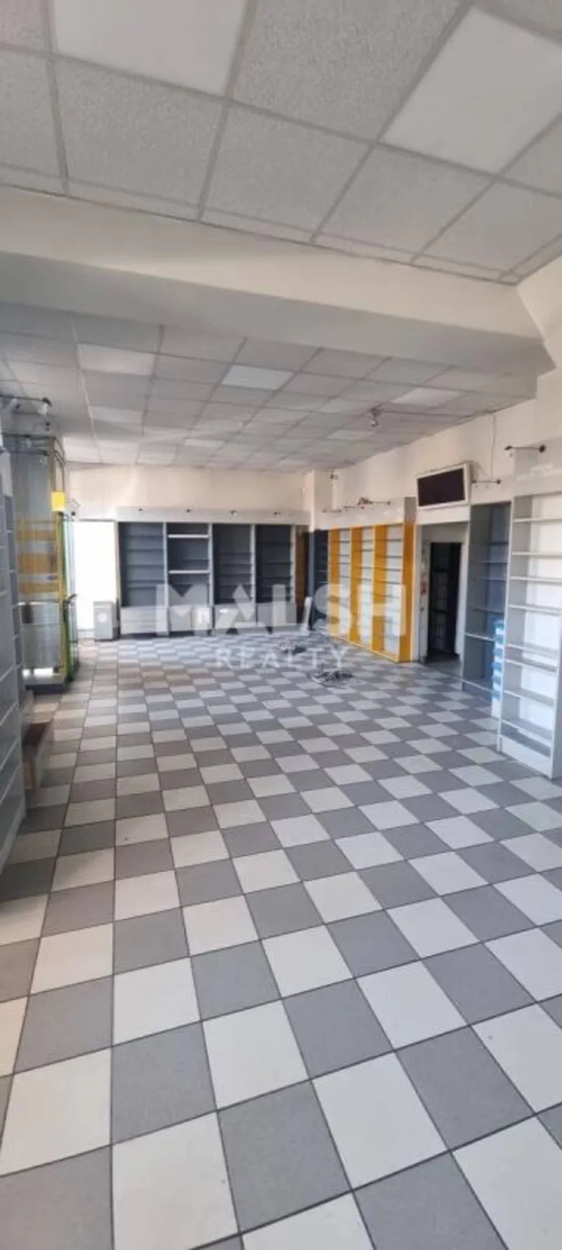 Ancienne pharmacie – Local médical 90 m² à louer – Saint-Fons (Lyon Sud-Est)