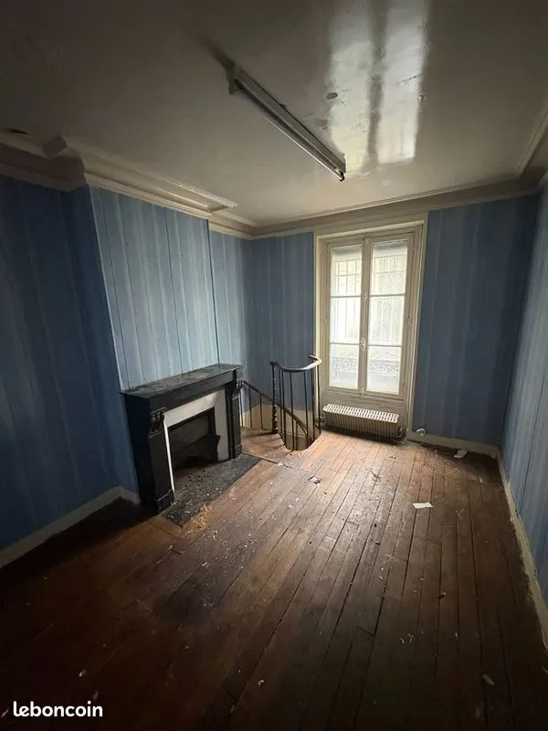 Local commercial à louer à Paris 12 – 60 m² – Porte Dorée