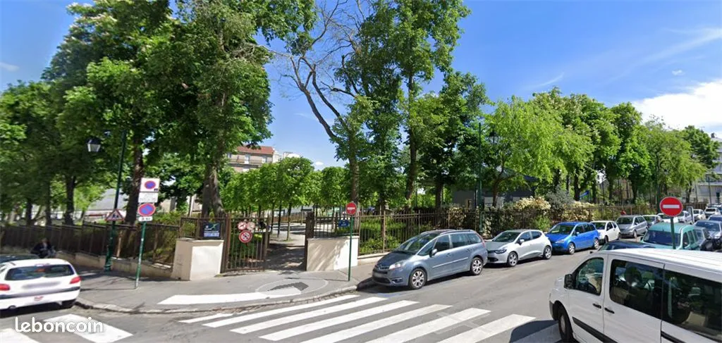 Local commercial à louer à Colombes – 53 m² – Quartier résidentiel