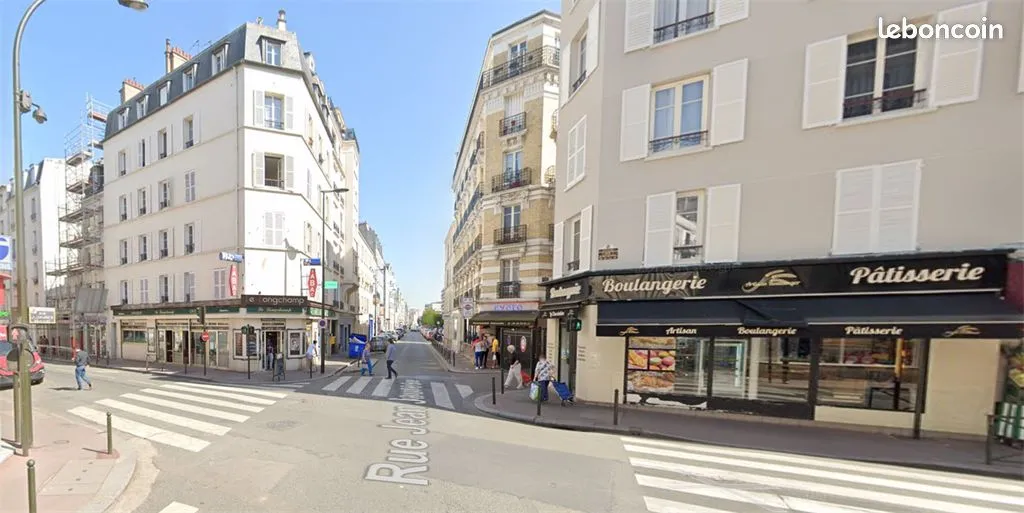 Local commercial à louer à Levallois-Perret – 47 m² – Clichy-Levallois