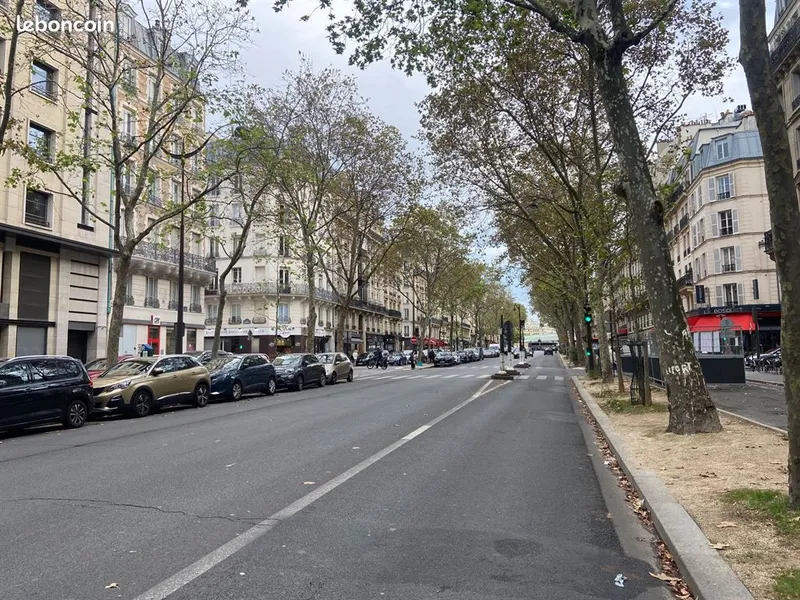 Local commercial à louer à Paris 7 – 64 m² – La Tour Maubourg
