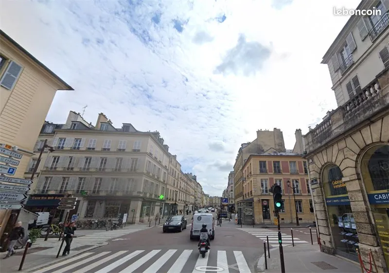 Local commercial à louer à Versailles – 51 m² – Chantiers / Rive Gauche