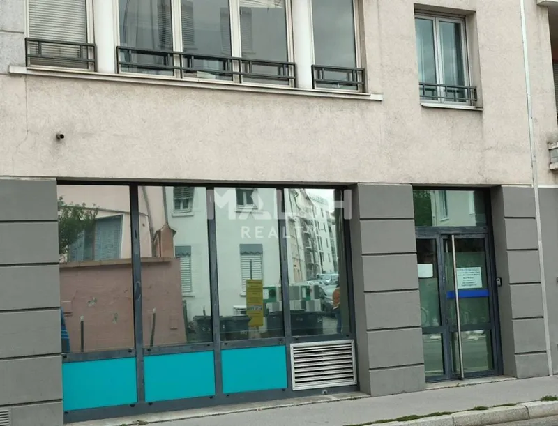 Local professionnel de 49 m² – Proche Part-Dieu – Lyon 3