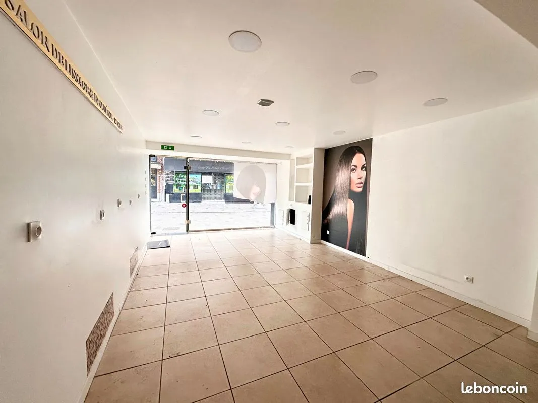 Local commercial – 100 m² – Tourcoing Centre-ville