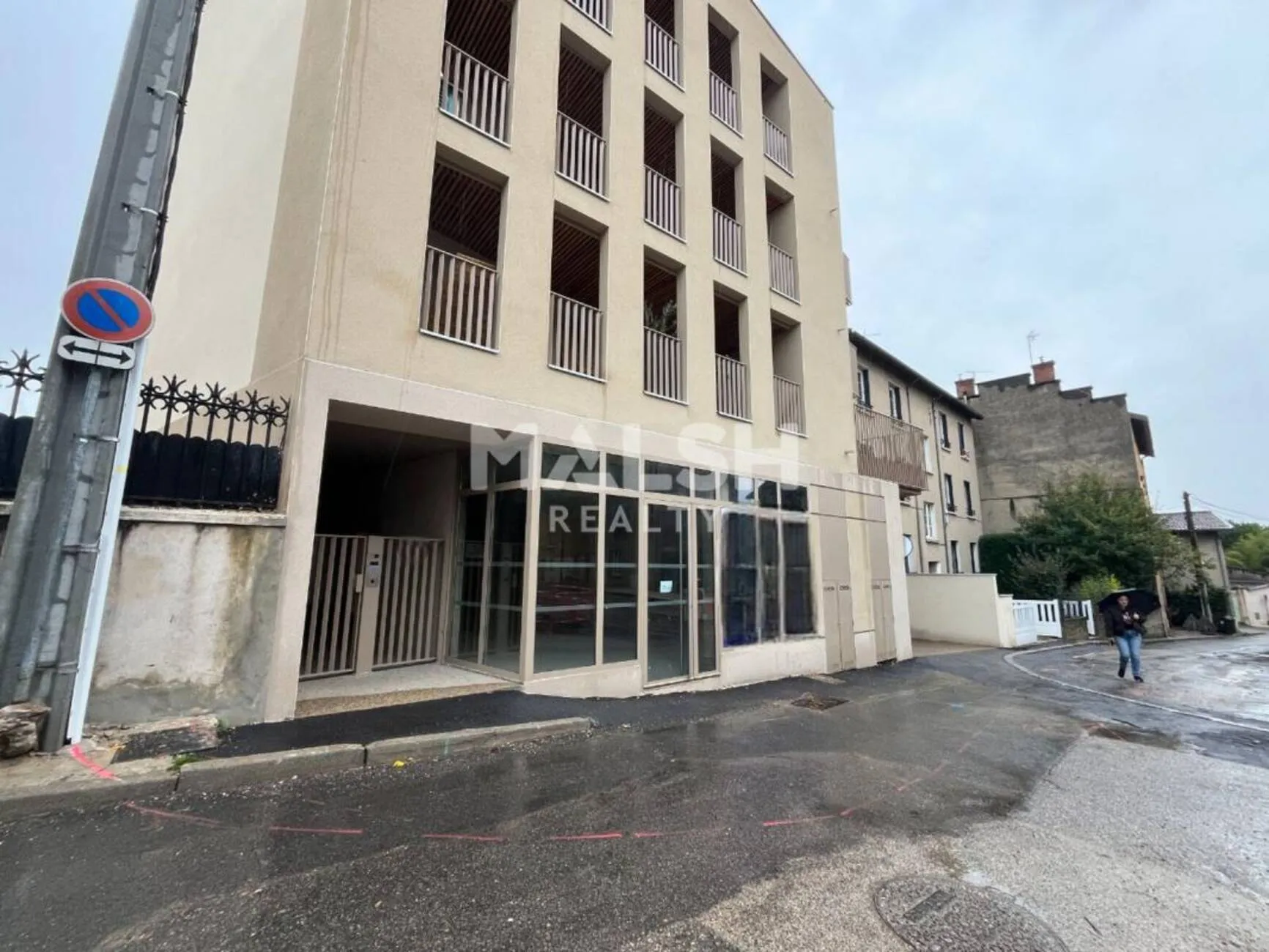 Local commercial 75 m² à louer – Rillieux-la-Pape (69140) – Plateau Nord / Val de Saône