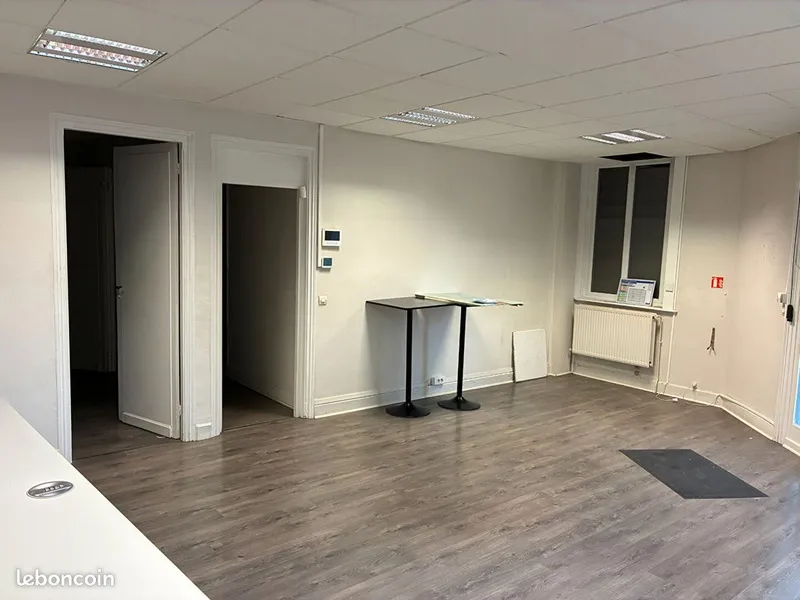 Local commercial – 60 m² – Lille République / Liberté