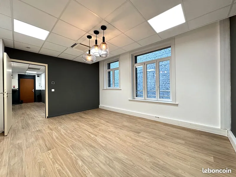 Local professionnel – 82 m² – Lille Centre (Gare Lille Flandres)