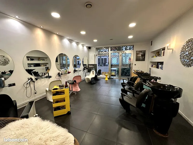 Local commercial – 100 m² – Lille Cormontaigne