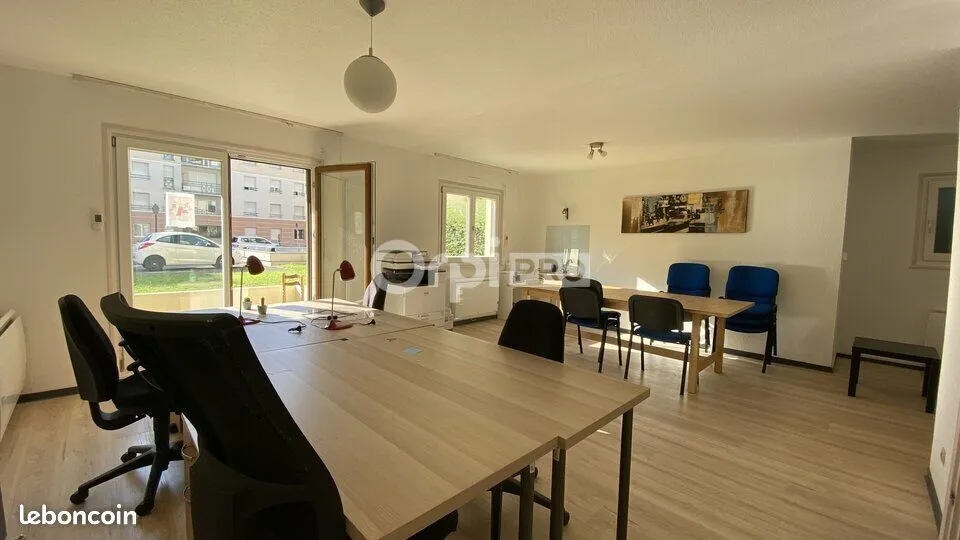 Local professionnel avec jardin – 61 m² – Mulhouse Fonderie