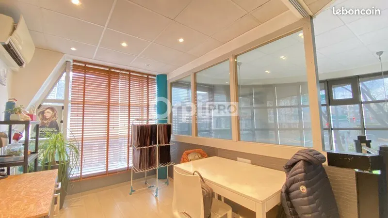 Local commercial – 95 m² – Colmar