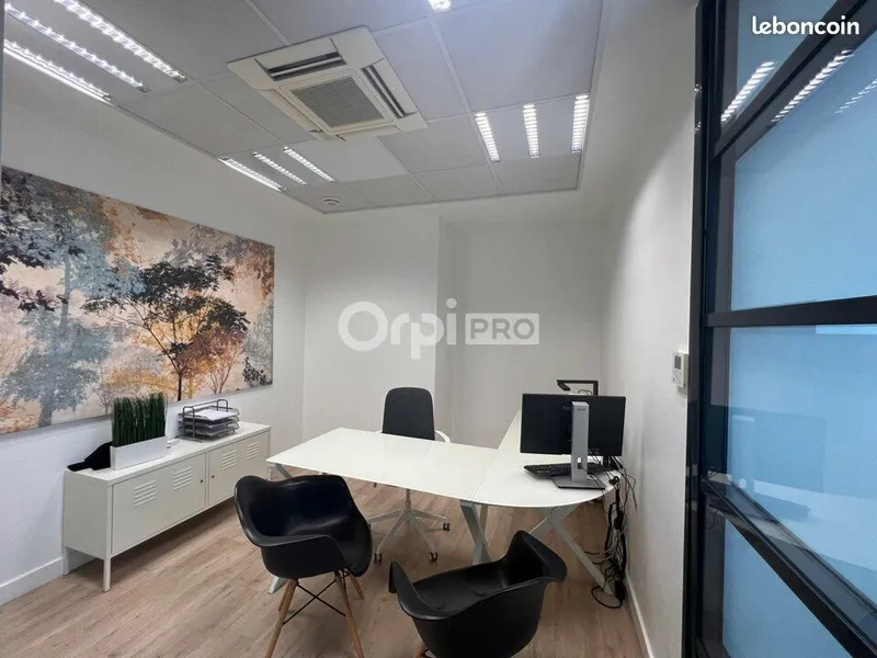 Local professionnel – 138 m² – Ostwald