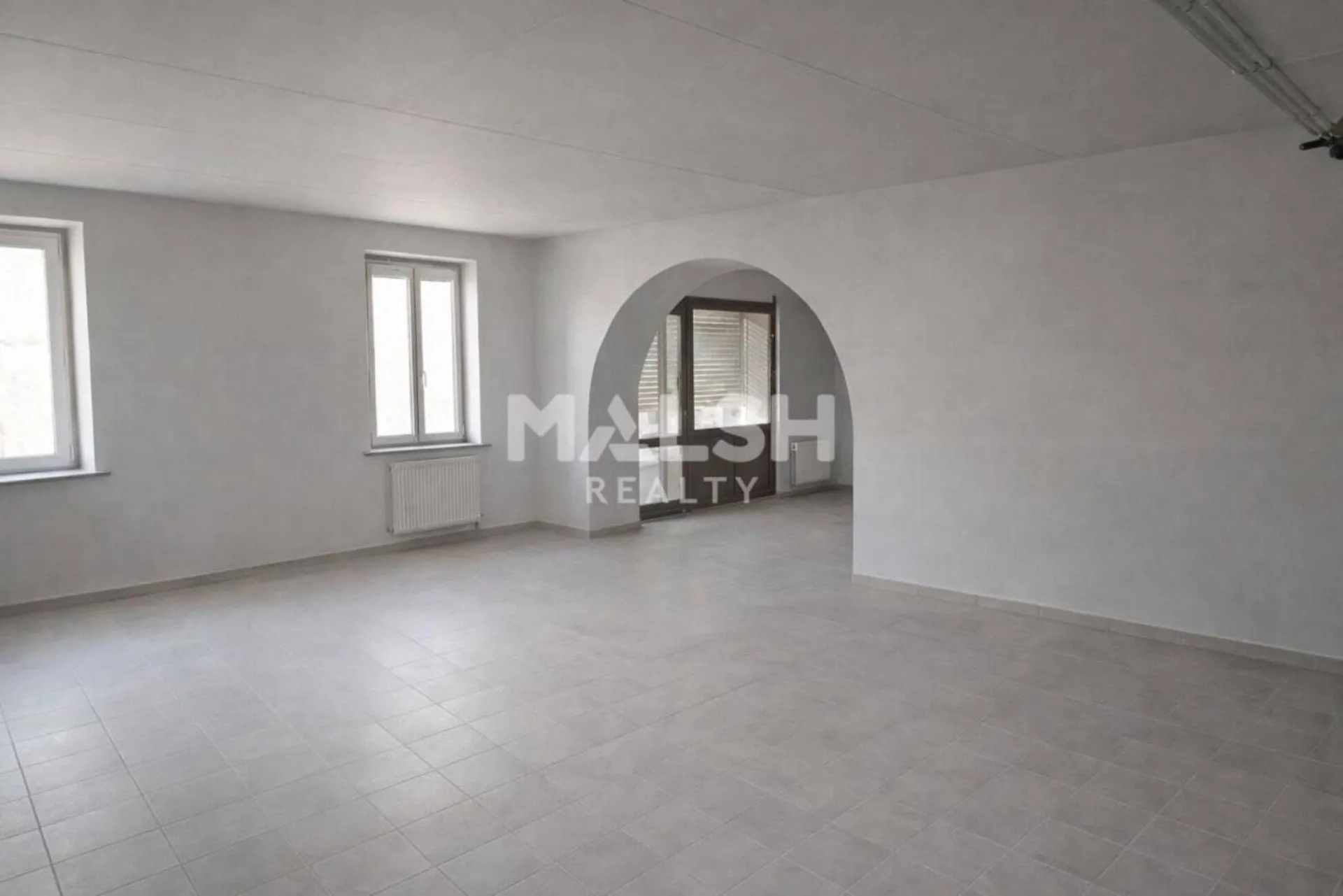 Local commercial 130 m² à louer – Chazey-sur-Ain (01150) – Plaine de l’Ain