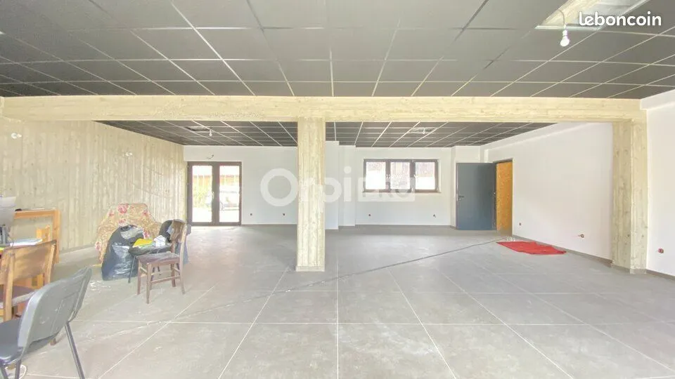 Local professionnel – 95 m² – Horbourg-Wihr