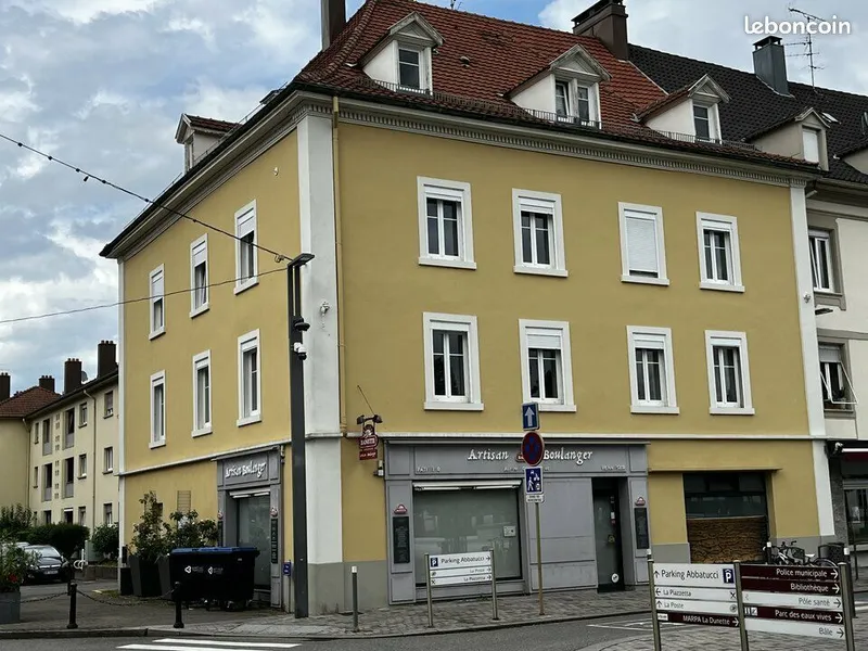 Local professionnel – 95 m² – Huningue