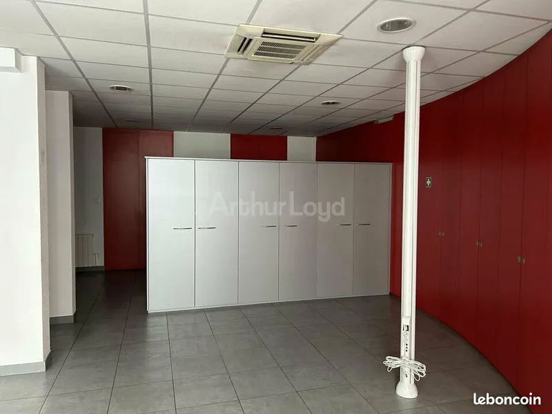 Local professionnel – 68 m² – Colmar, Rue de la Sinne