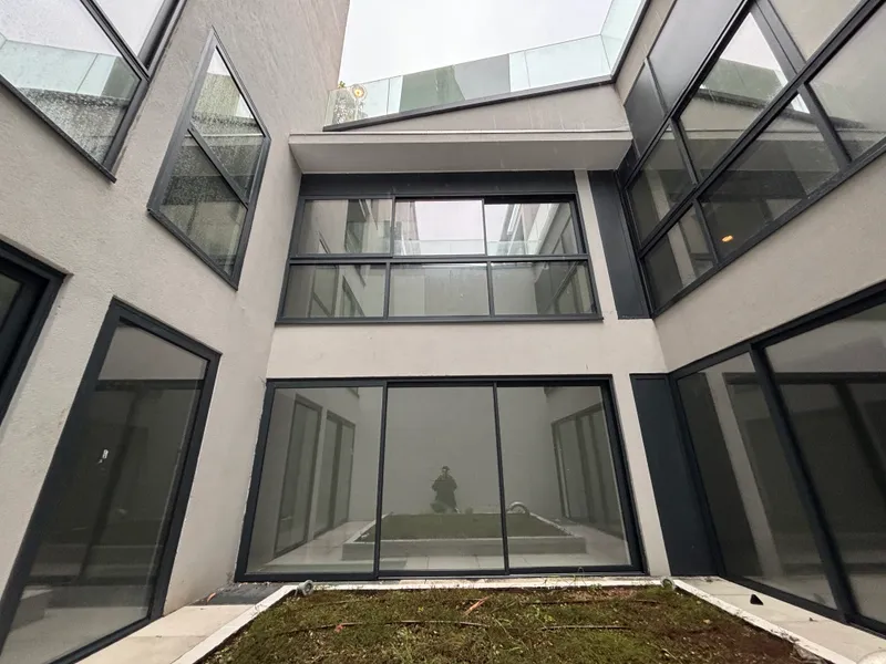 Immeuble Olympe, Beausoleil (Monaco) – Plateaux nus à vendre, vocation médicale/paramédicale