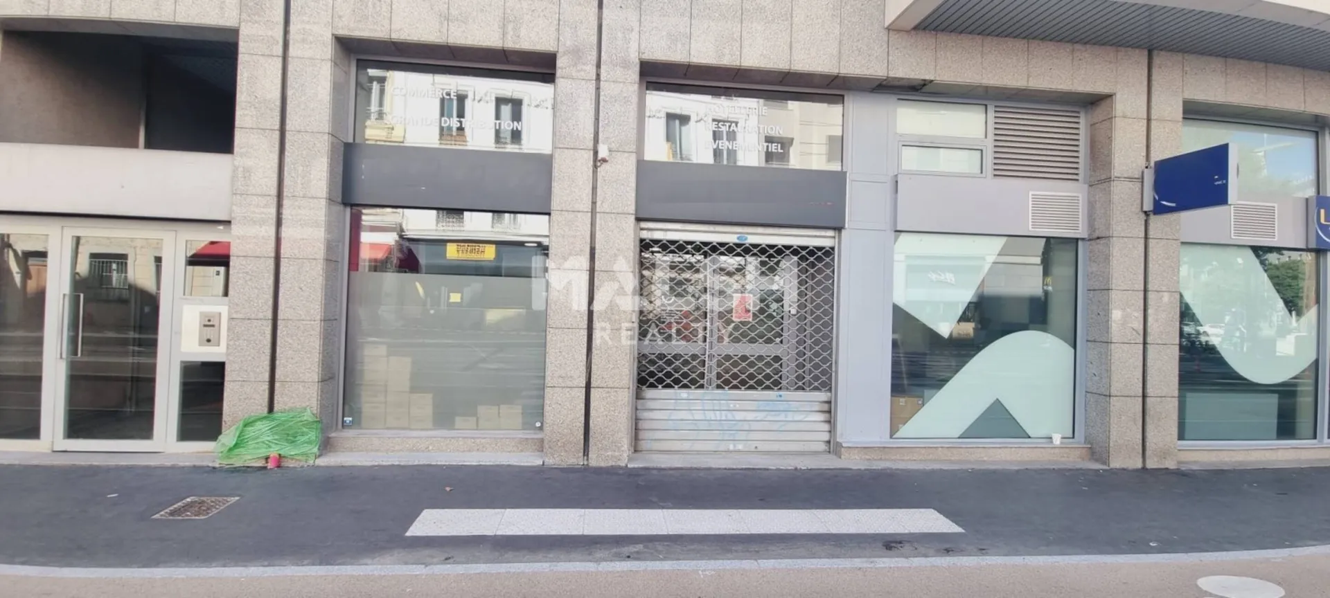Local commercial de 90 m² – Idéal cabinet médical / paramédical – Villeurbanne Charpennes