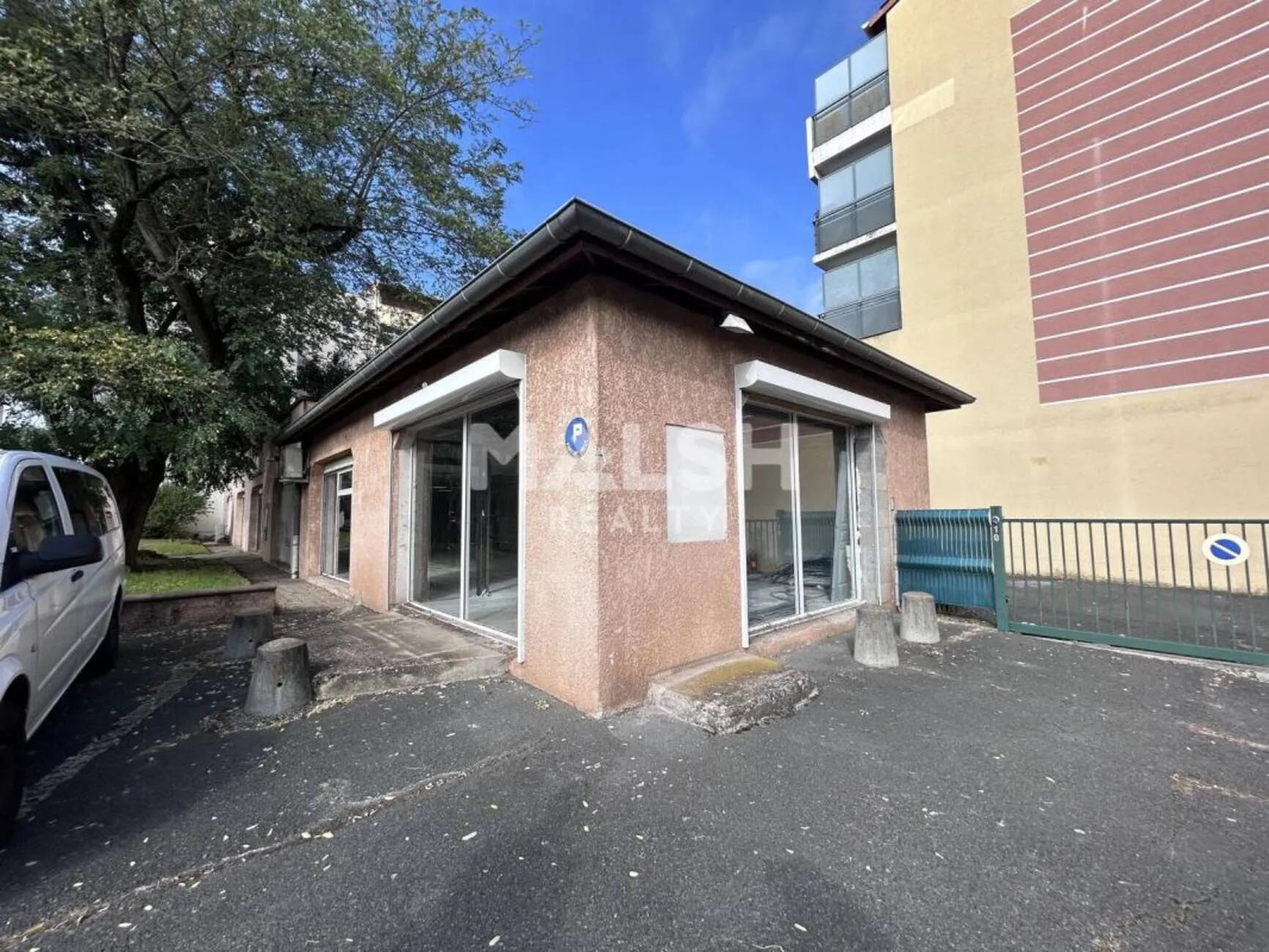 Bâtiment indépendant 250 m² – Idéal cabinet médical ou pôle de santé – Villefranche-sur-Saône (69400)
