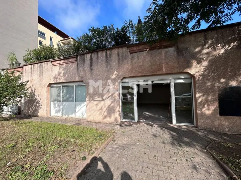 Bâtiment indépendant 250 m² – Idéal cabinet médical ou pôle de santé – Villefranche-sur-Saône (69400)