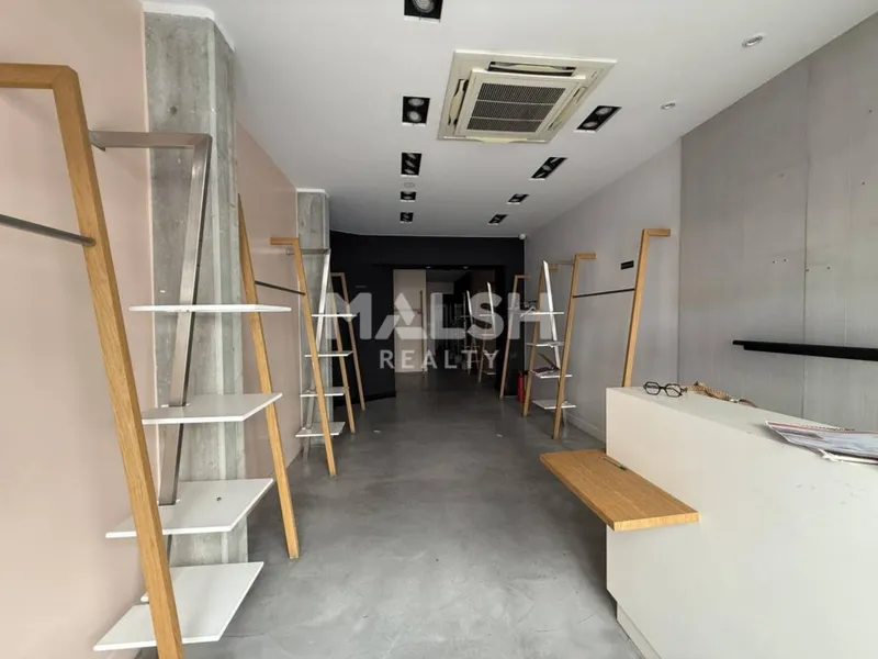 Local commercial 80 m² – Emplacement n°1 – Saint-Étienne (42000)