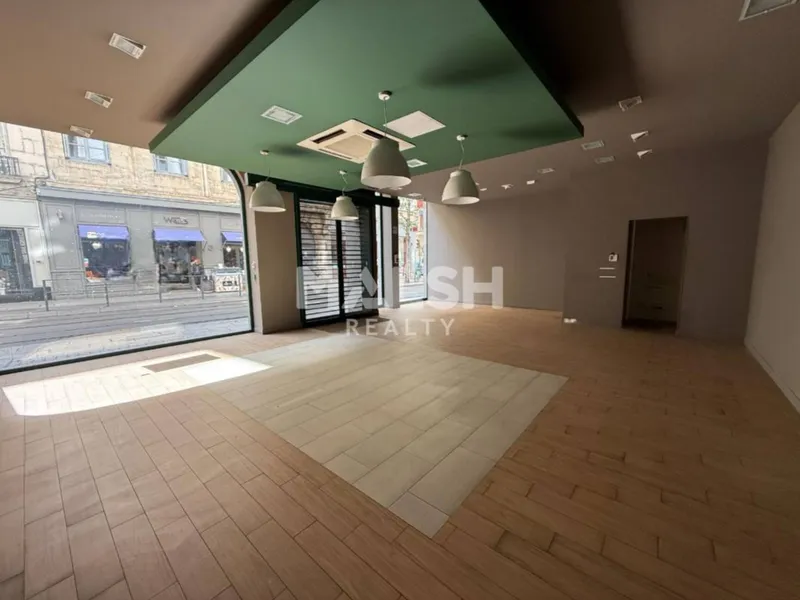 Local commercial 147 m² – Hyper centre-ville – Saint-Étienne