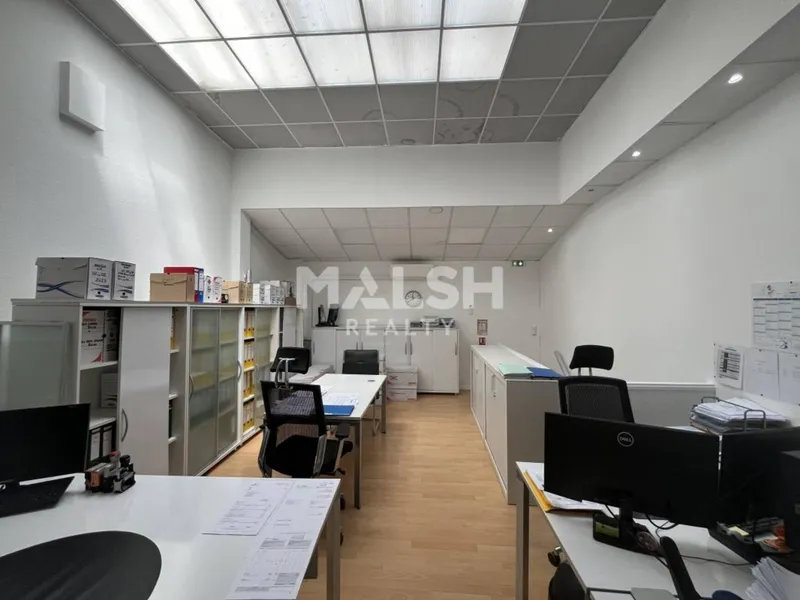 Local commercial 150 m² – Spacieux avec belle hauteur sous plafond – Lyon 6