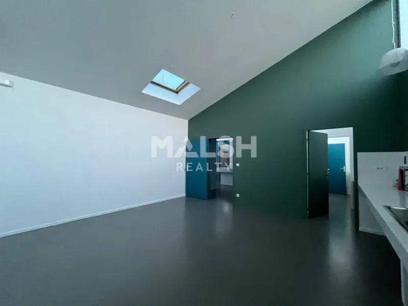 Local commercial 150 m² – Lyon 6