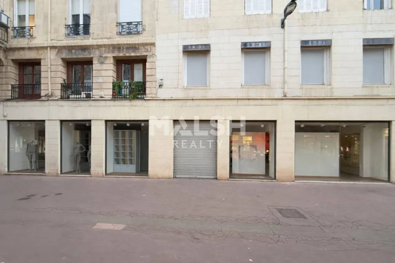 Local à louer – 148 m² – Saint-Étienne hyper centre