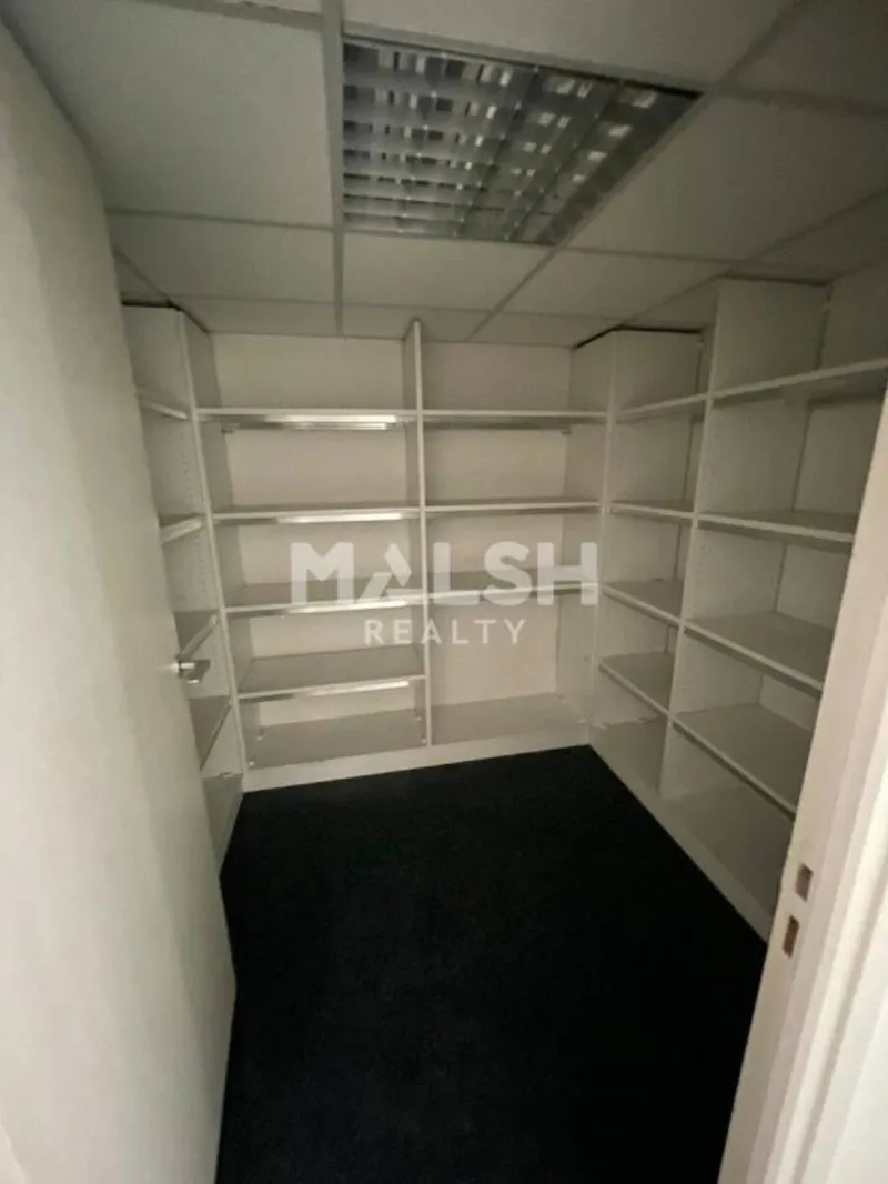 Location local 120 m² – Lyon 5 (69005)