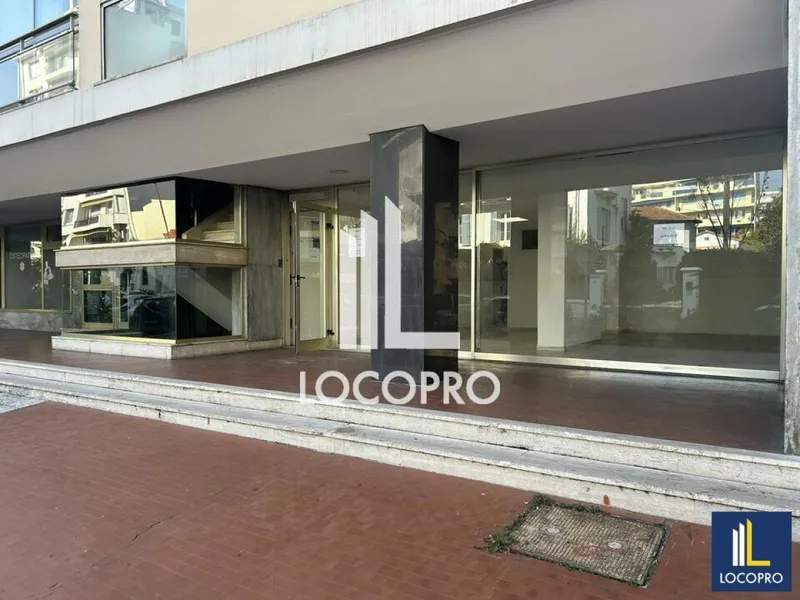 Local commercial – 155 m² – Cannes (06)