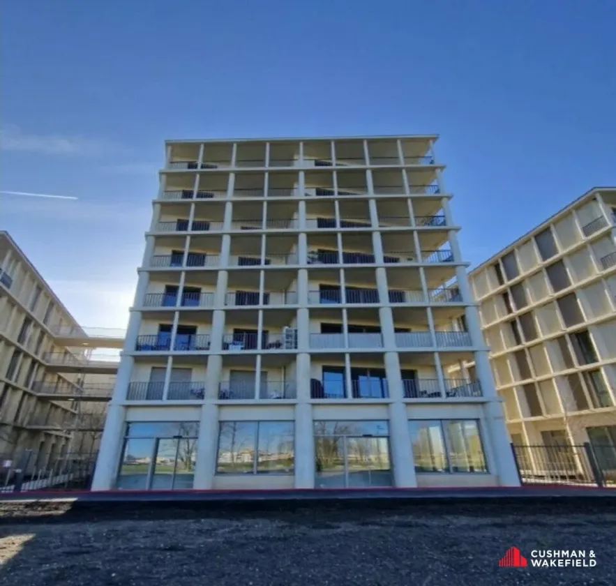 Local commercial 122 m² – Bordeaux Brazza (33100)