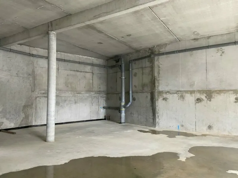 Local commercial 160 m² – Lormont ZFU (33310)